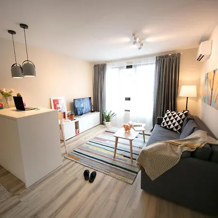 Cozy Close To Tech Park & Airport Apartamento *